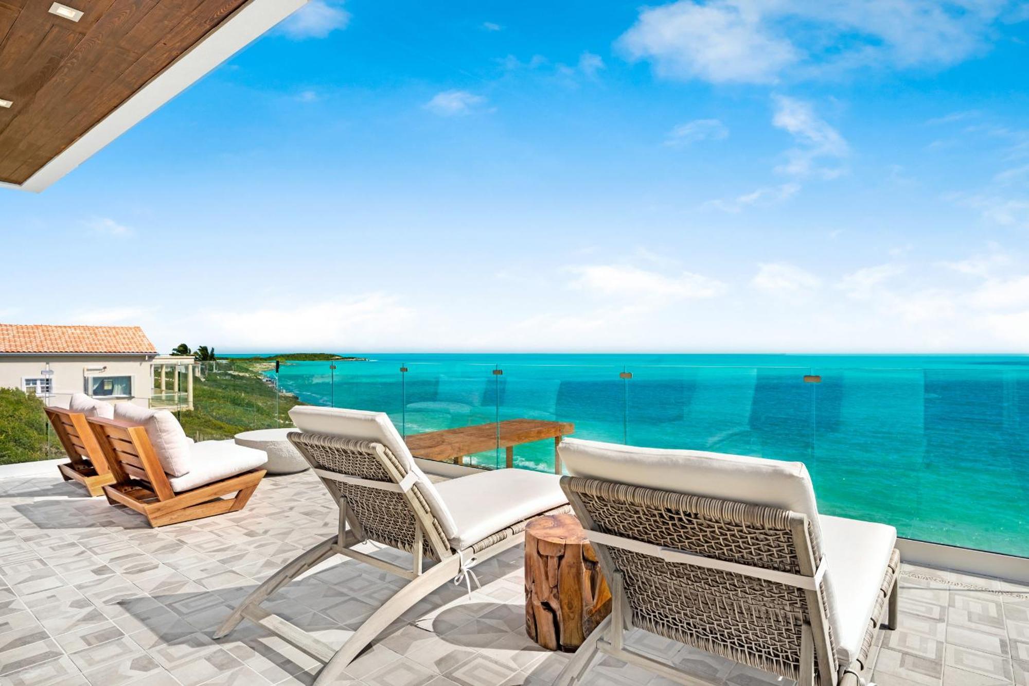Villa Julia Long Bay Exterior photo